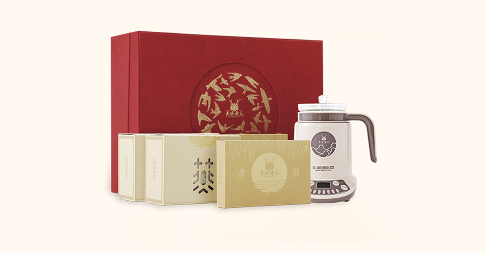 护好九窍能长寿：常熨目保养五脏 捻耳轮调节气血